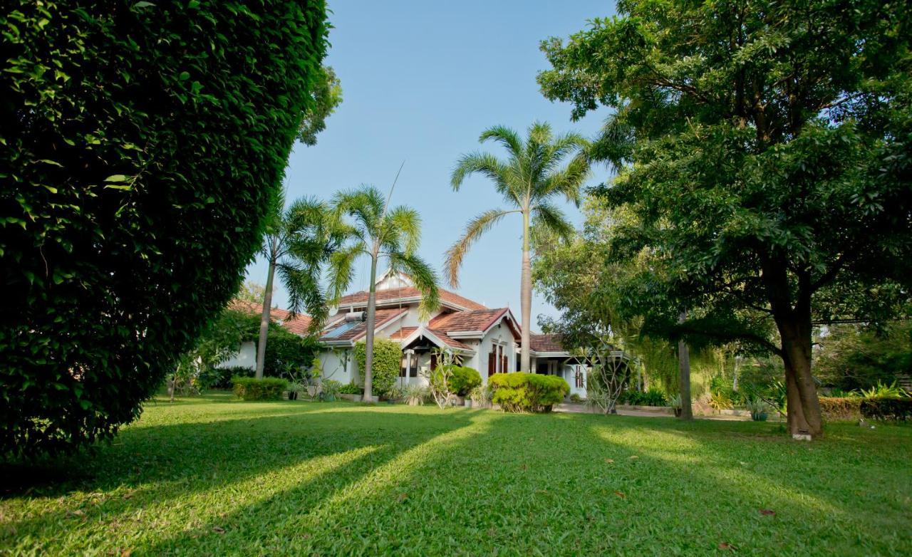 Swanee Grand Otel Negombo Dış mekan fotoğraf