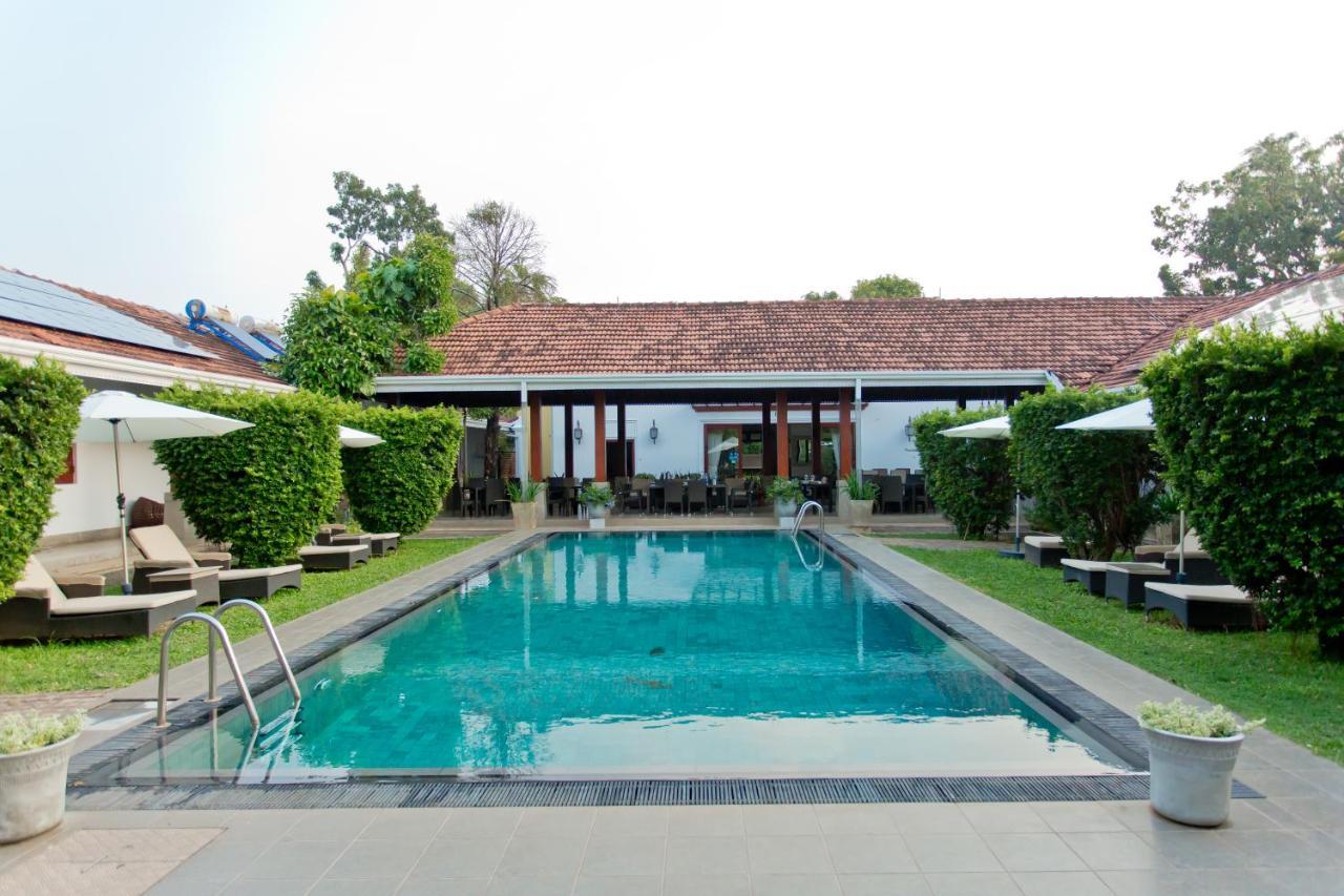 Swanee Grand Otel Negombo Dış mekan fotoğraf