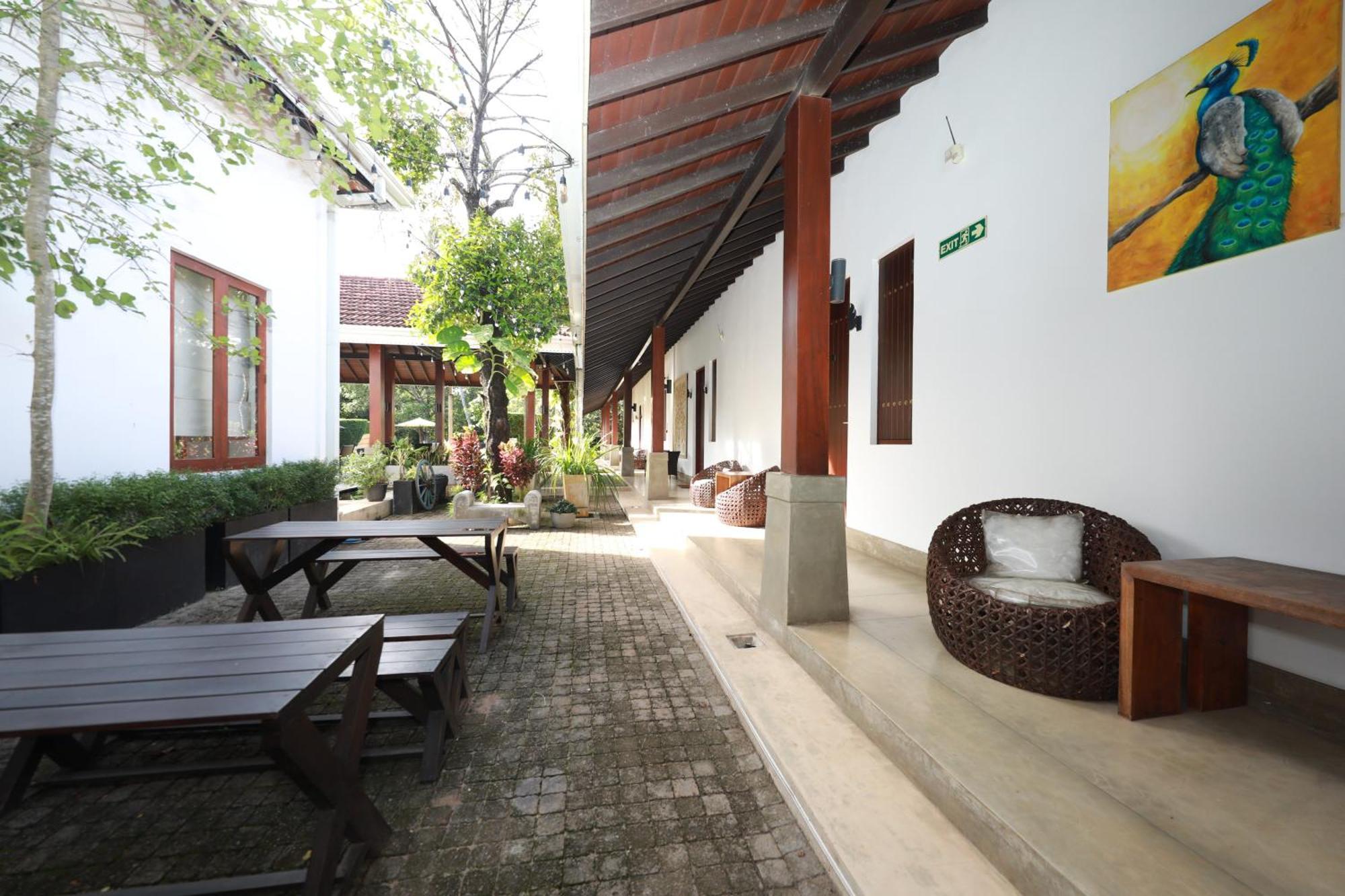 Swanee Grand Otel Negombo Dış mekan fotoğraf